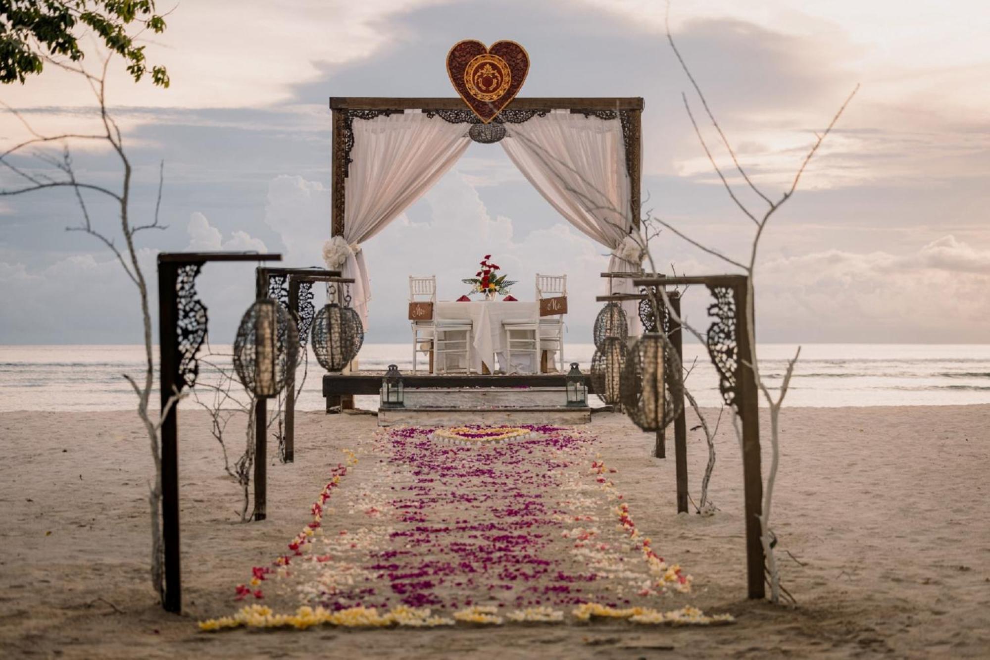 Ombak Sunset Otel Gili Trawangan Dış mekan fotoğraf